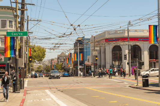 3 Gay Bars to Check Out in San Francisco - JJ Malibu 