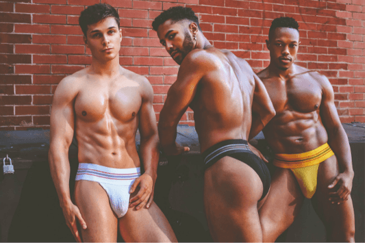 Do's and Don'ts of Threesomes - JJ Malibu 