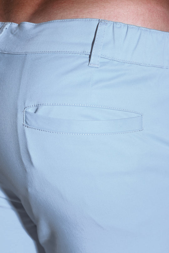 Muscle-fit Men's 4'' Stretchy Chino Shorts - Light Blue